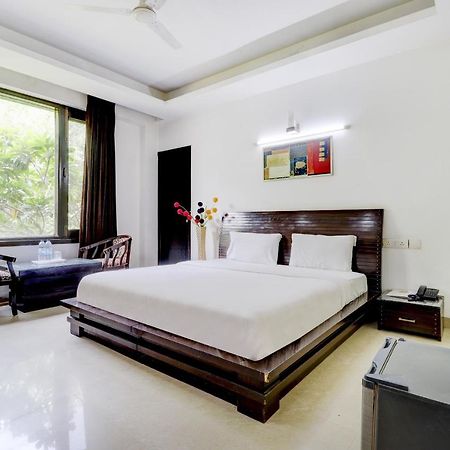 Dreamz Hospitality Gurgaon Hotel Exterior photo